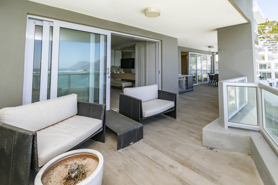 To Let 3 Bedroom Property for Rent in Clifton Western Cape